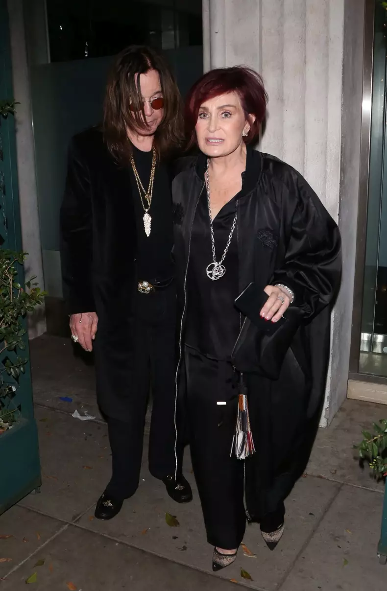 Sharon Osbourne, dezvăluiri despre lupta lui Ozzy cu boala Parkison.