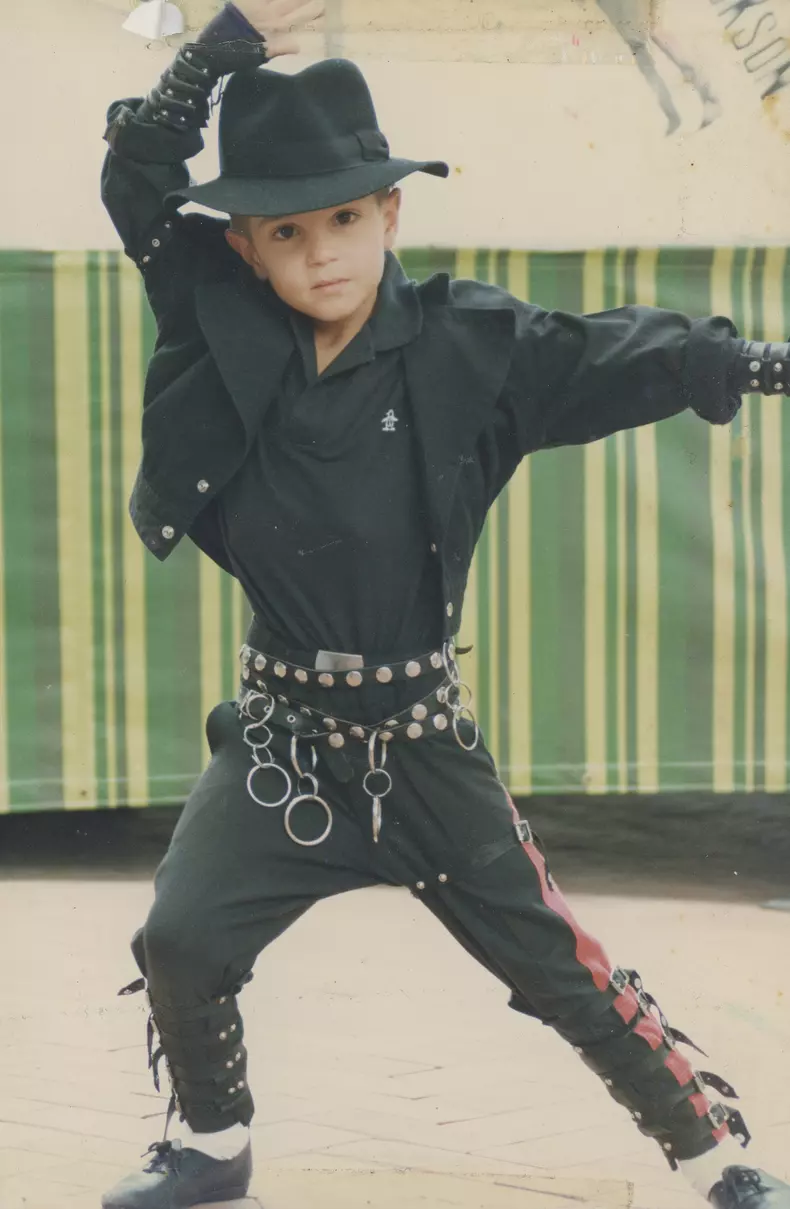 Leaving Neverland (3)