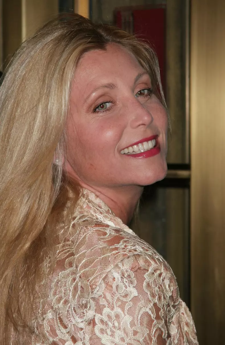 David Hasselhoff’s ex-wife Pamela Bach dies by suicide at 61 **FILE PHOTOS**