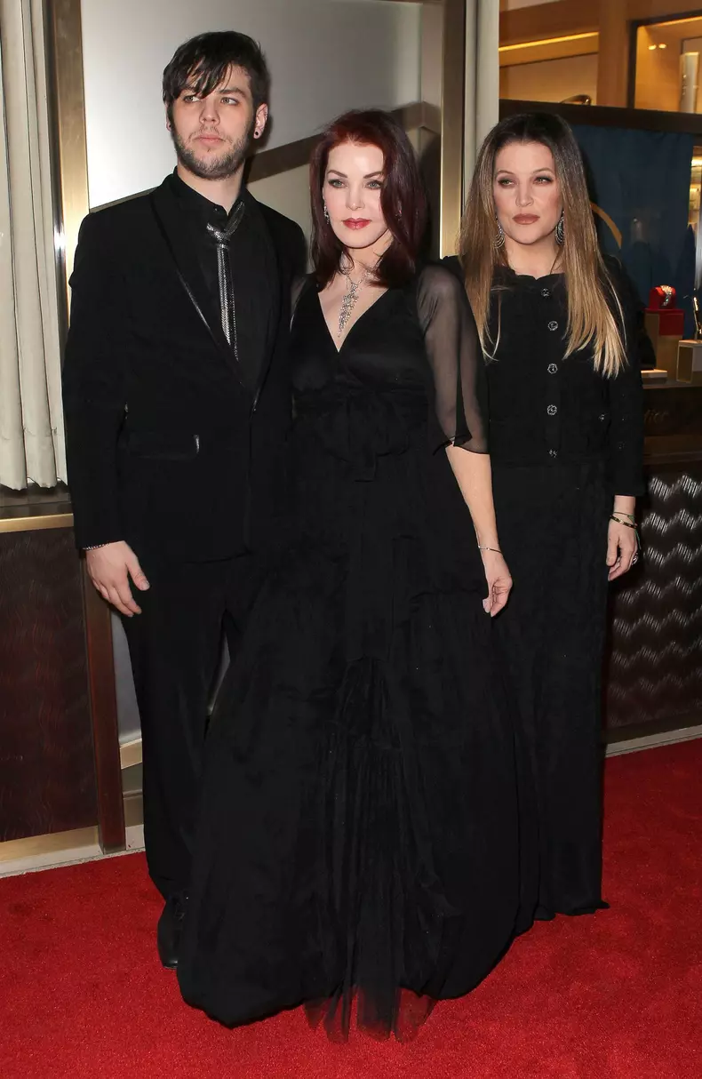 Nevada Ballet Theatre Names Priscilla Presley 2011 Woman of the Year