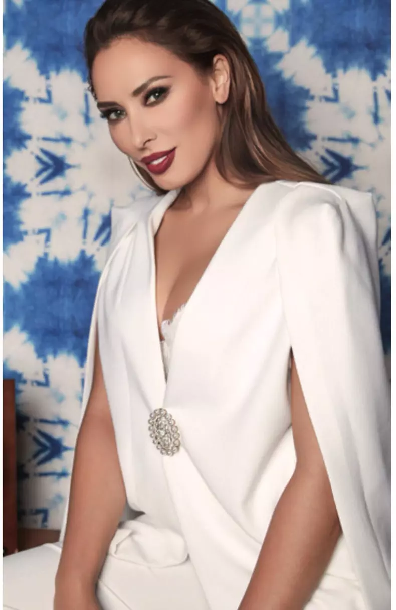 iulia-vantur-56-2