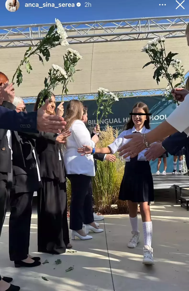 Ava, fiica Ancăi Serea