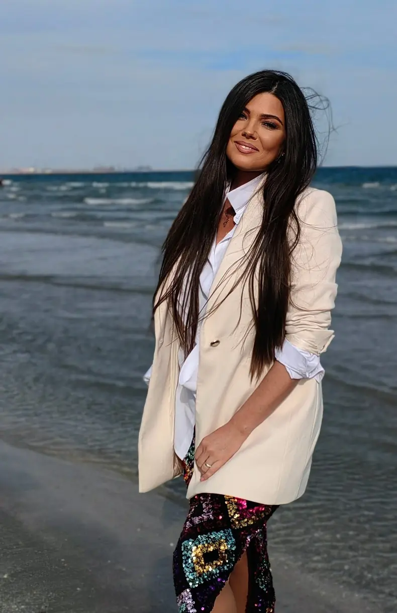 paula seling 8