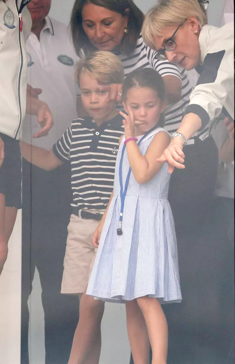 Alertă la școala unde învață prințul George și prințesa Charlotte