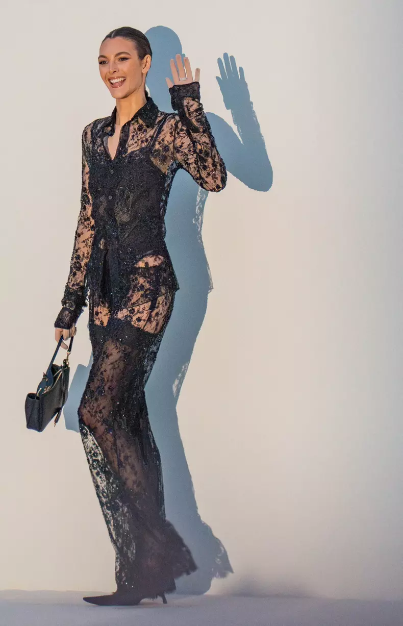 Les célébrités au défilé Balenciaga "Collection Prêt-à-Porter Automne/Hiver 2025-2026" lors de la Fashion Week de Paris (PFW)