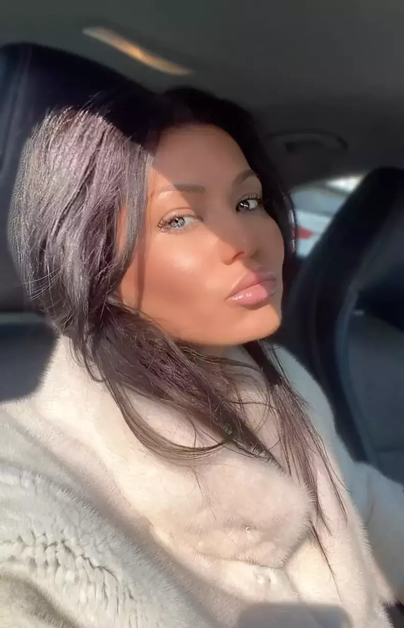 simina-sensual-3