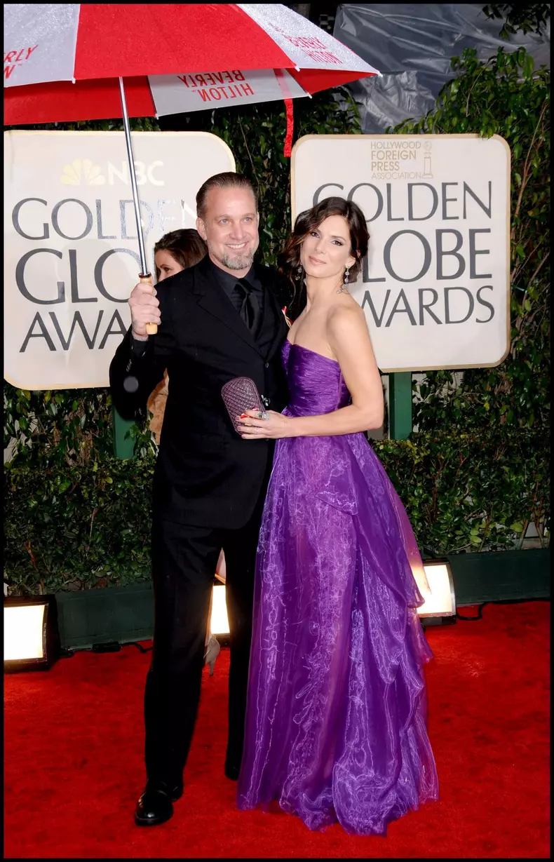 Jesse James si Sandra Bullock