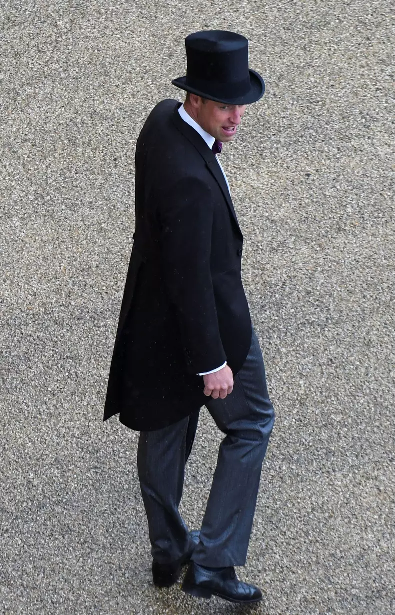Prințul William, în timpul petrecerii Sovereigns Royal Garden Party de la Palatul Buckingham, la Londra.