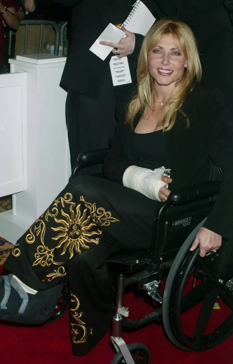 David Hasselhoff’s ex-wife Pamela Bach dies by suicide at 61 **FILE PHOTOS**