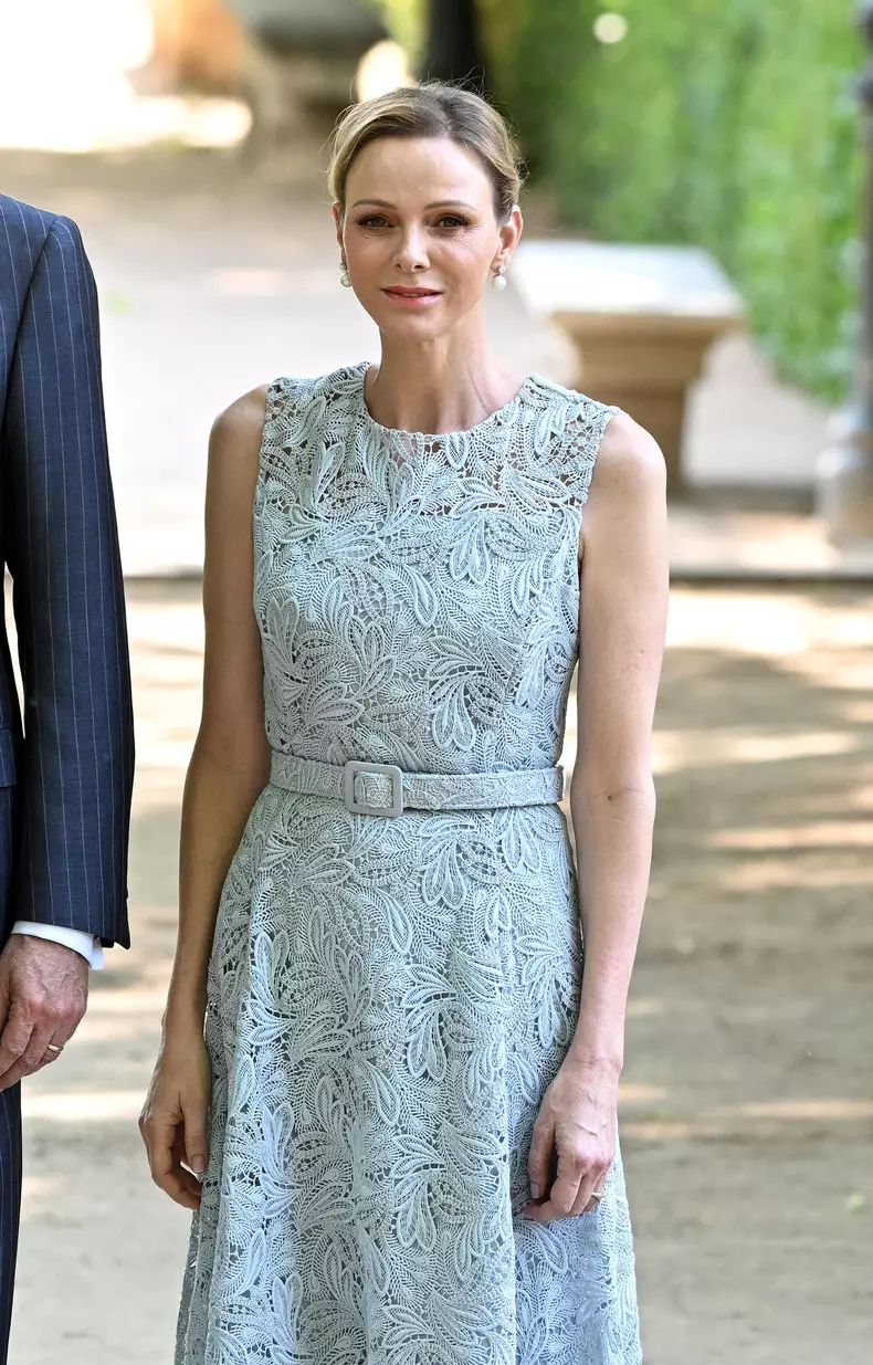 regele-felipe-regina-letizia-albert-charlene-expozitie-monaco-spania