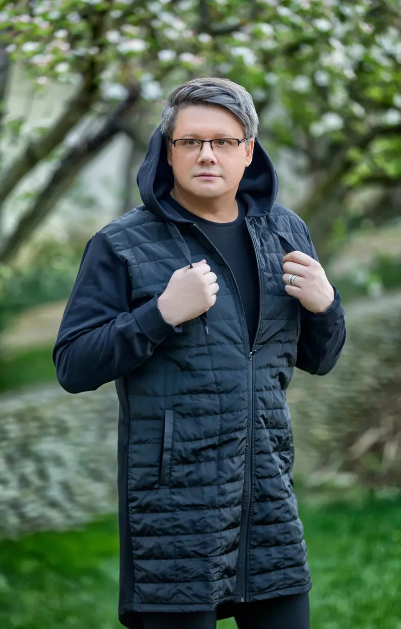 Fuego-implineste-varsta-de-46-de-ani-8