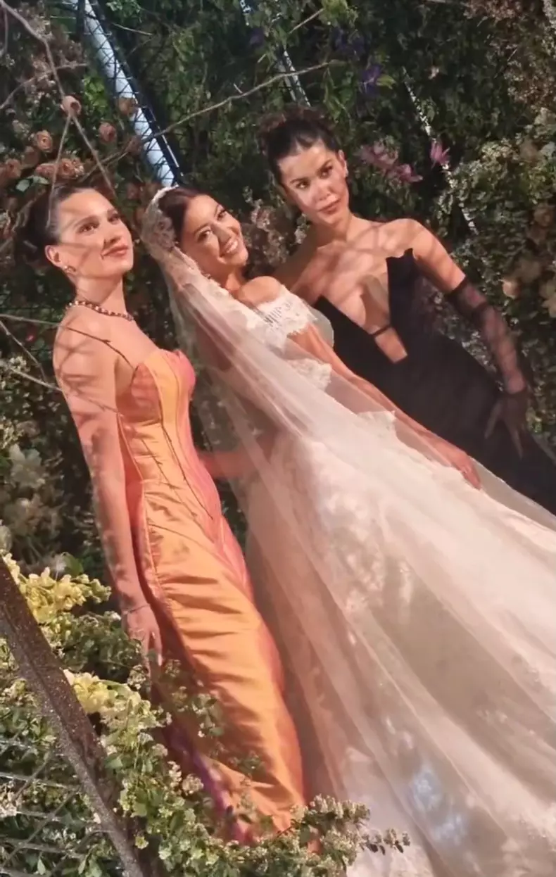 Sora lui Badalau mireasa