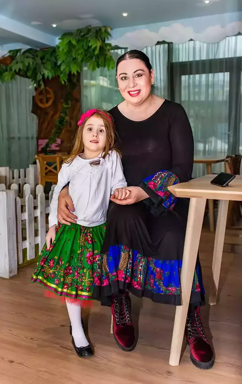 oana-roman-fiica