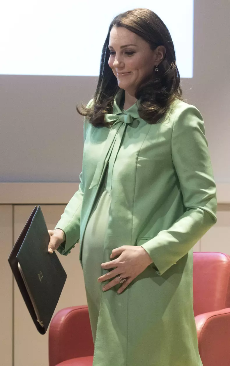 Motivul pentru care cea de-a treia sarcină a lui Kate Middleton este mult mai vizibilă