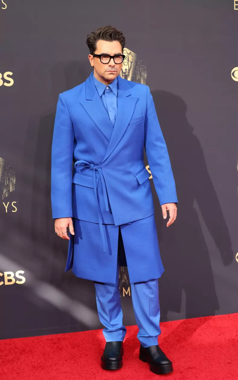 Dan Levy în Valentino