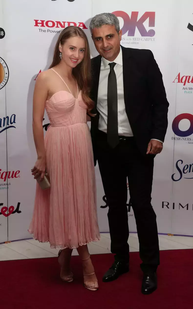 robert-turcescu-sotie-oana-nutu