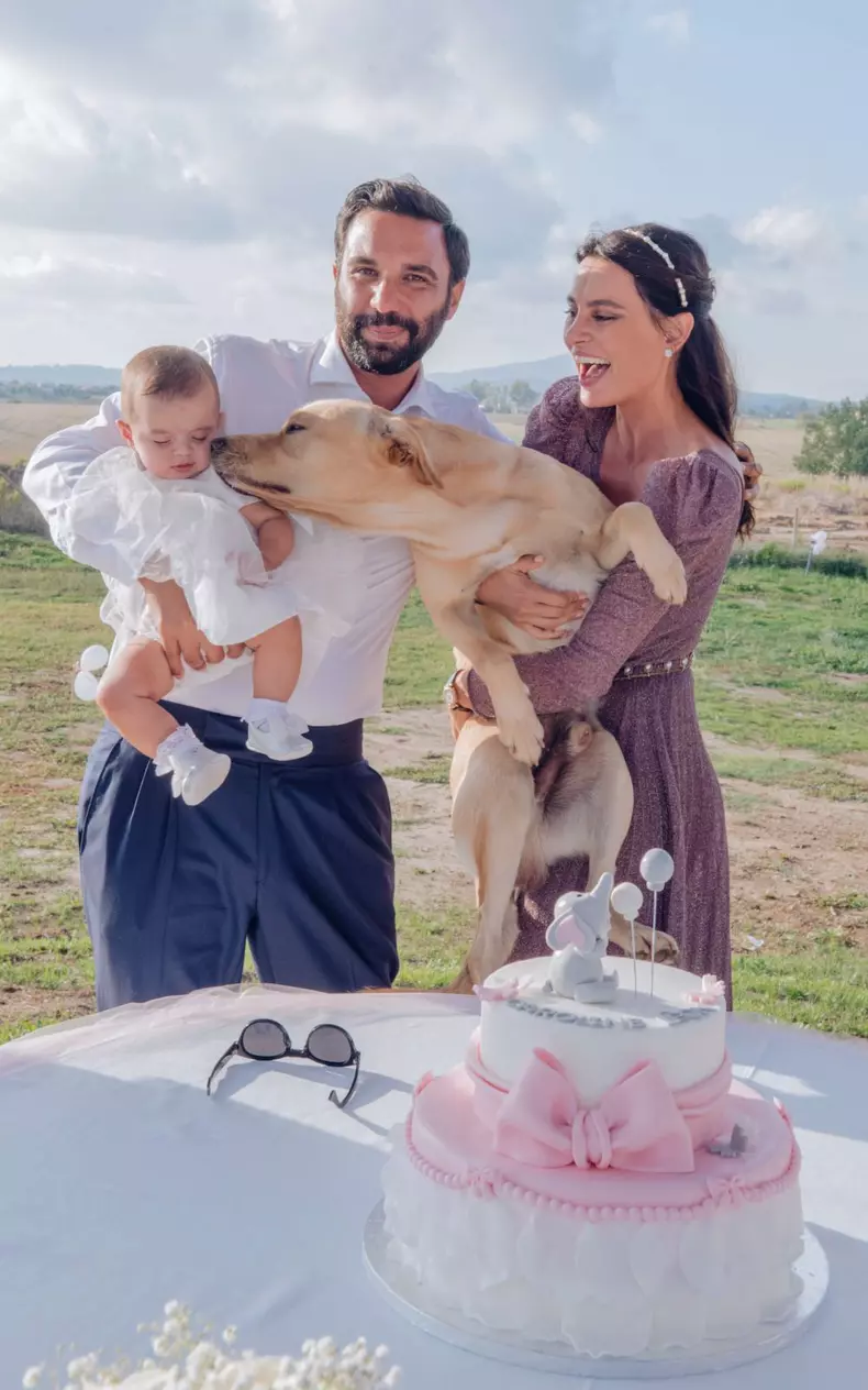 Catrinel Menghia și-a botezat fetița