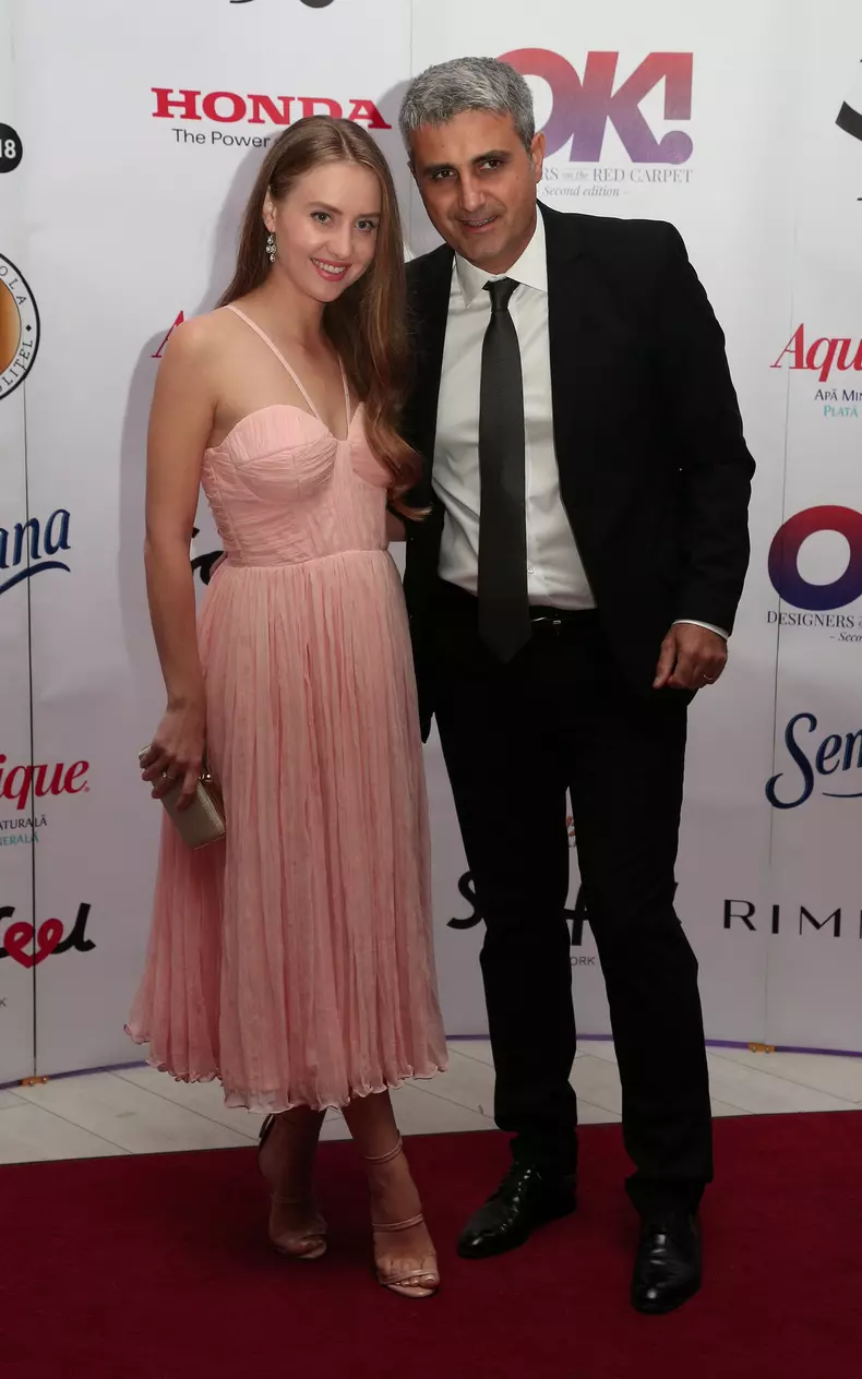 robert-turcescu-sotie-oana-nutu