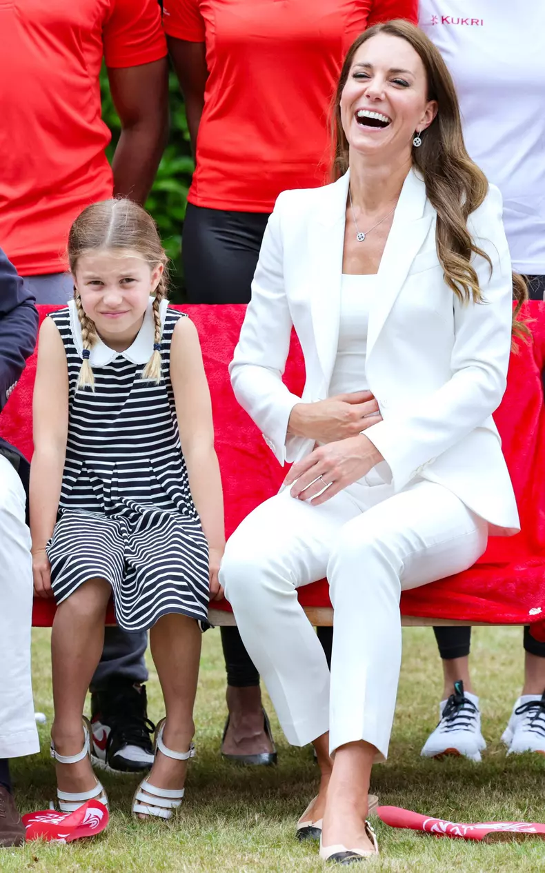 Prințesa Charlotte a împlinit 8 ani. Ce au remarcat fanii în poza adorabilă făcută de Kate Middleton