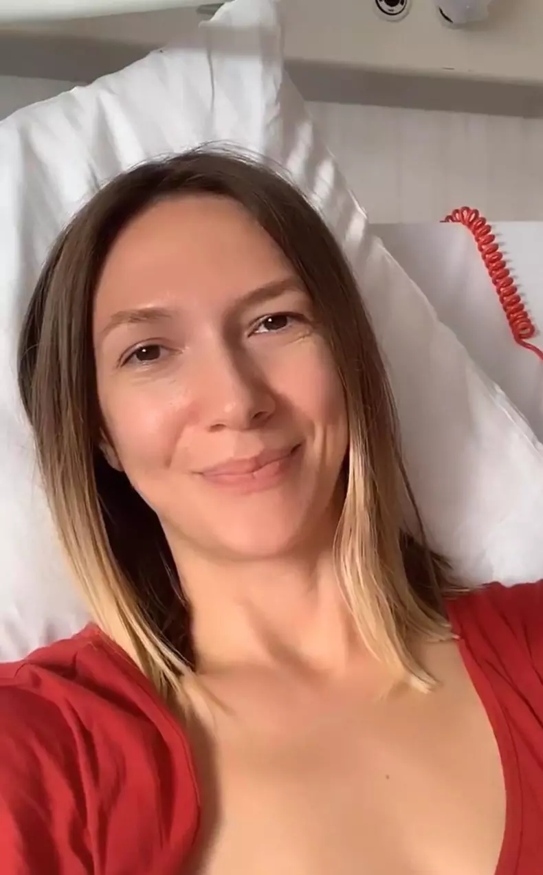 Adela-Popescu-a-ajuns-la-spital-6