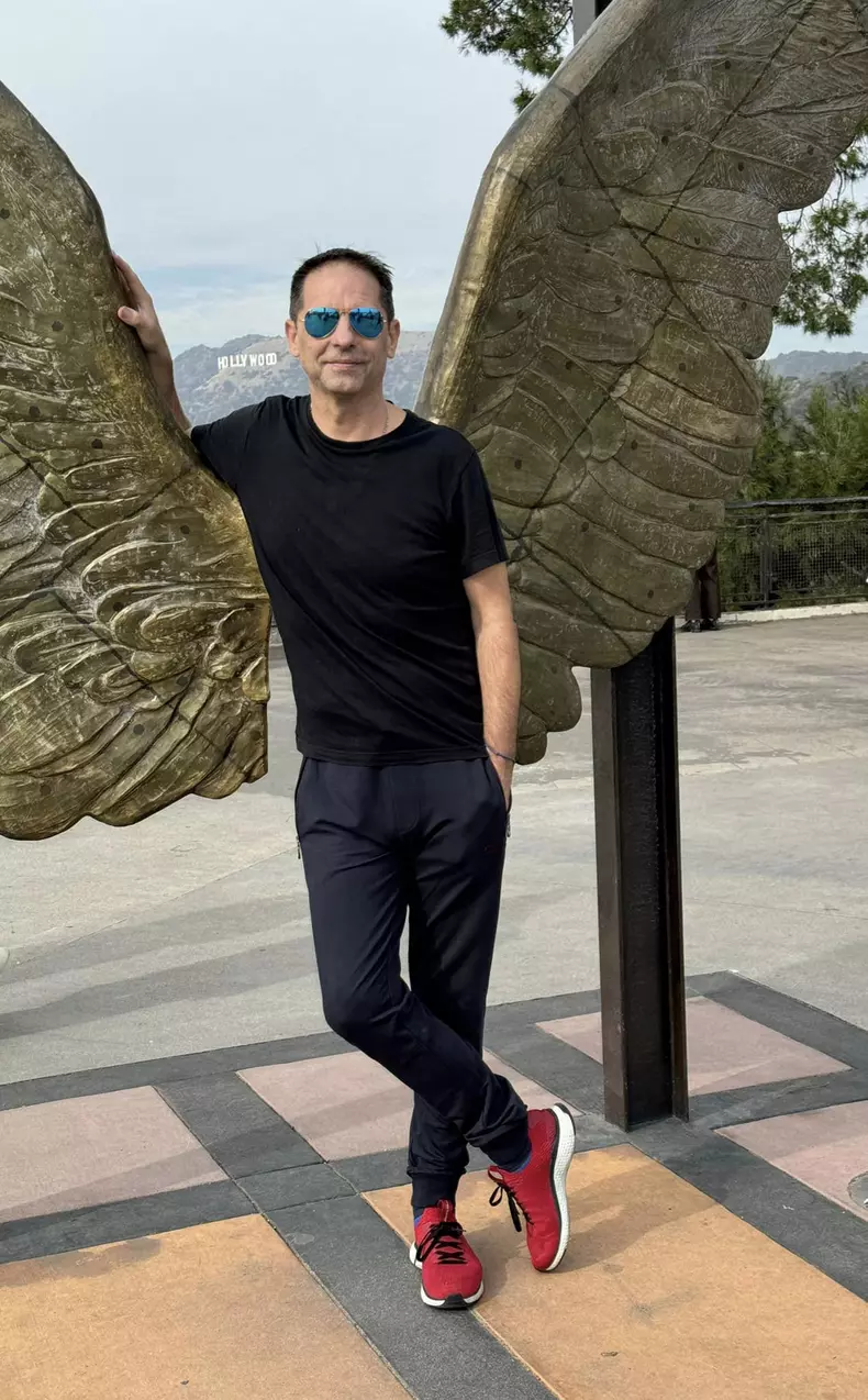dan negru in sua