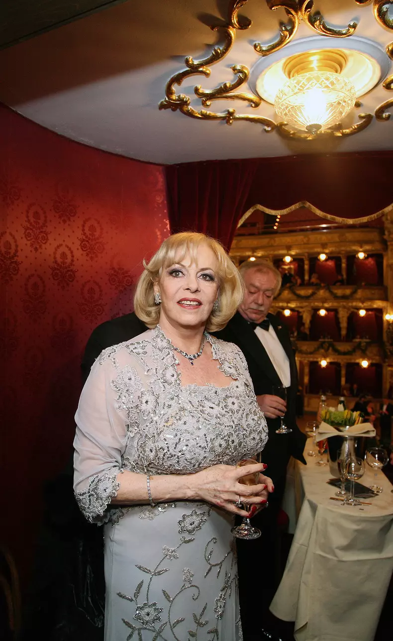 De ce nu a reușit Michèle Mercier să își găsească fericirea (1)