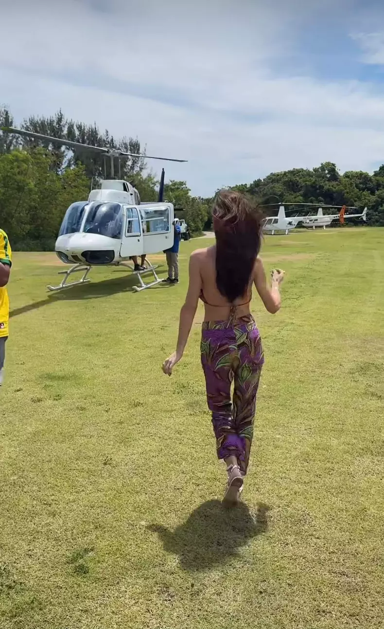 Ilinca Vandici in vacanta
