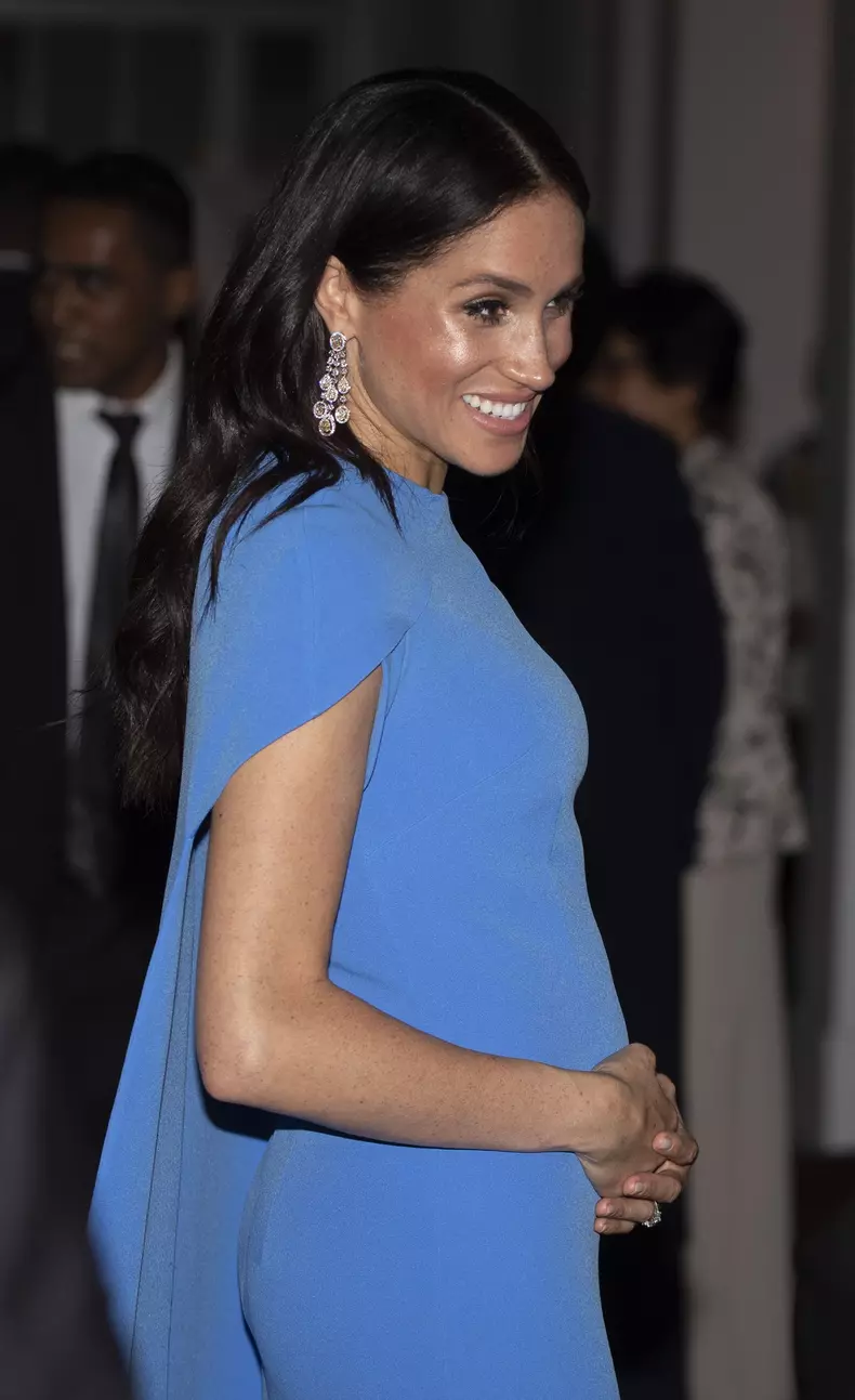Ce cadou i-a făcut Regina Elisabeta a II-a Prințului Harry atunci când a aflat că Meghan Markle este gravidă