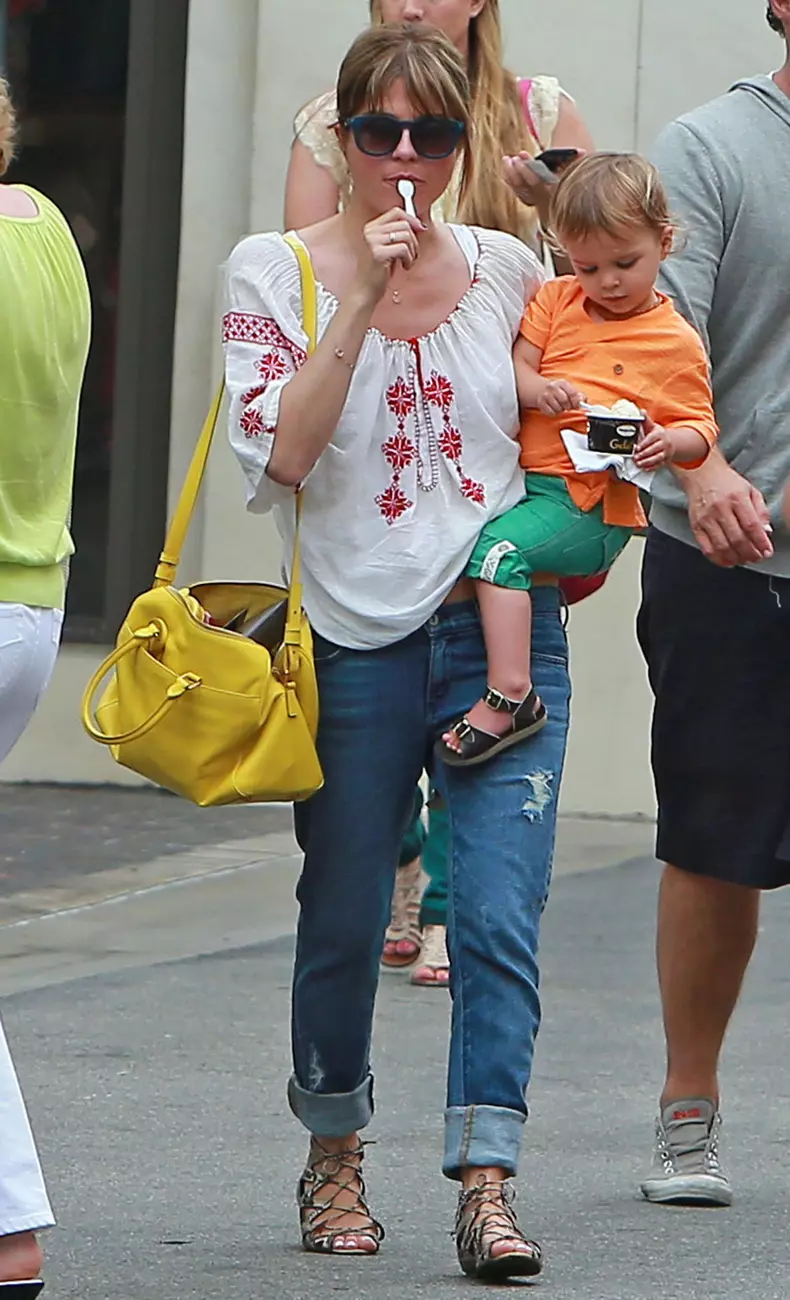 Selma Blair poarta ie