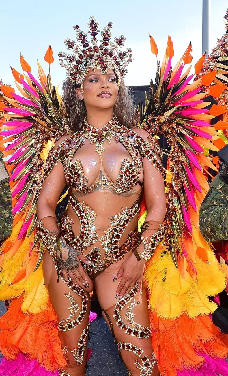 Rihanna, într-o ținută incendiară la Festivalul Crop Over 2024 