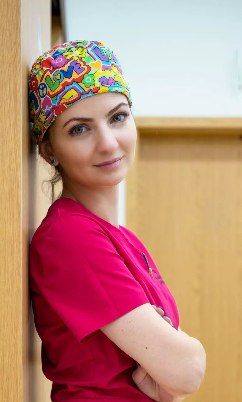 dr.-daniela-diveica-medic-specialist-in-chirurgie-plastica-si-estetica-1