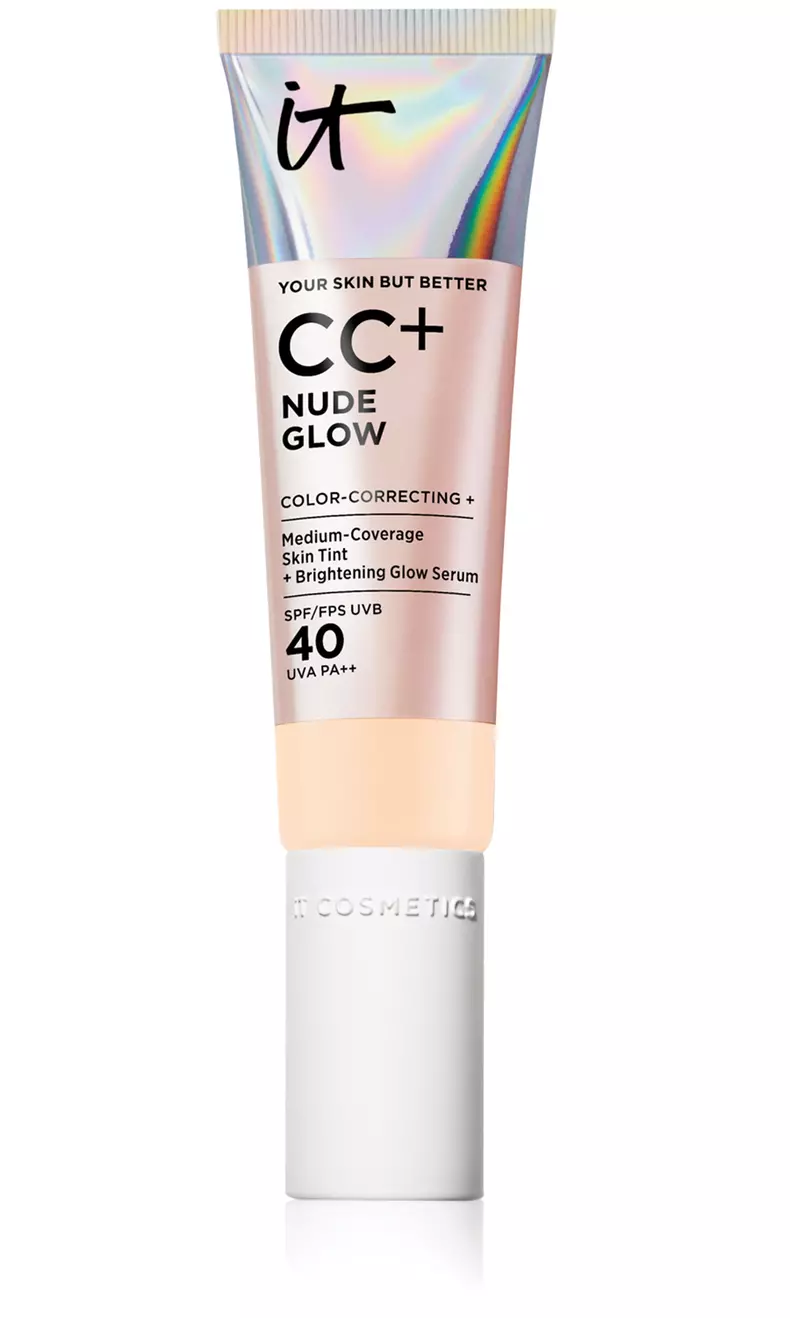 Fond de ten iluminator Your Skin But Better CC + Nude Glow, IT Cosmetics, 160 lei, disponibil pe notino.ro