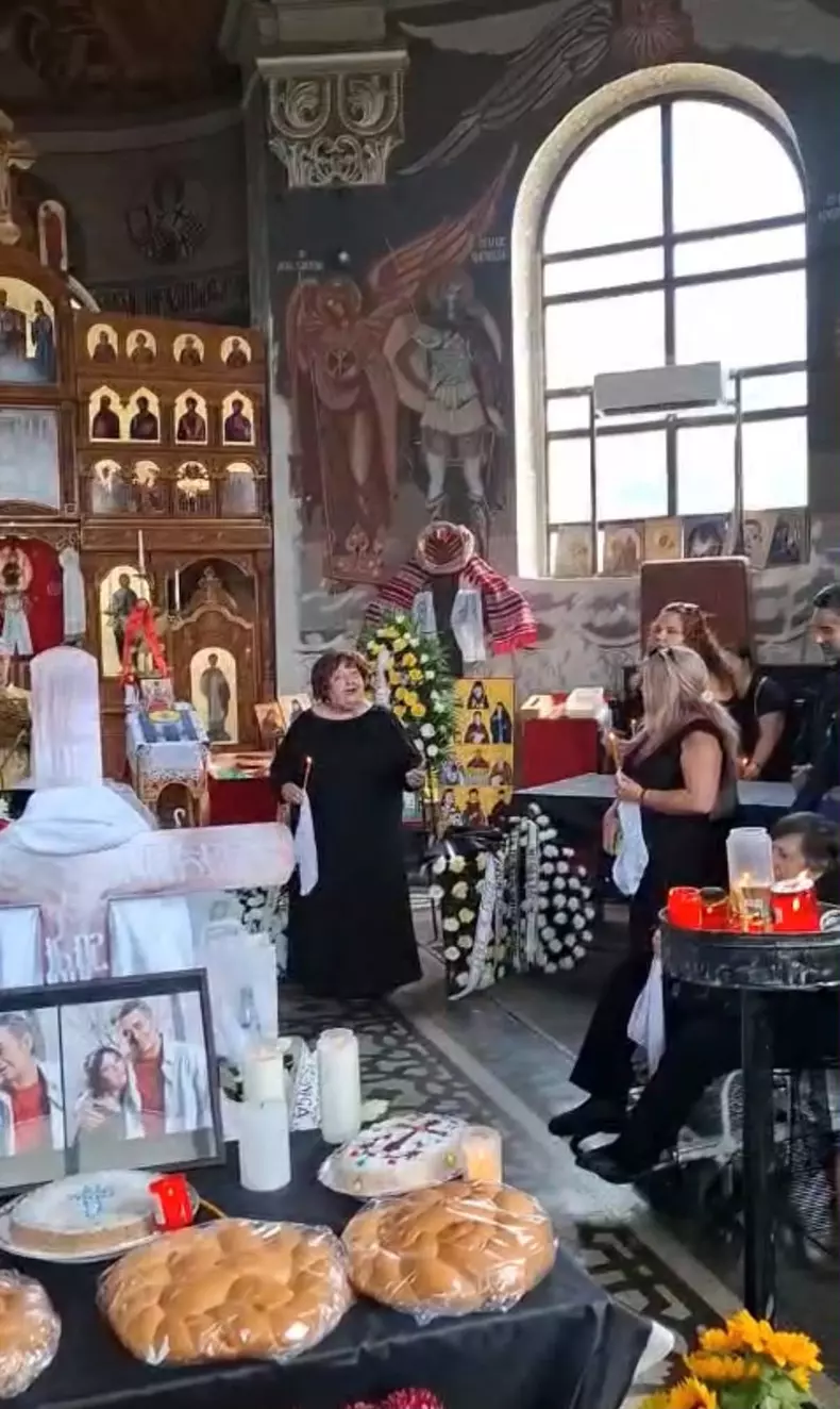 anca pandrea inmormantata astazi3