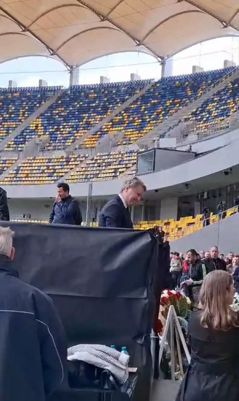Florin Răducioiu3