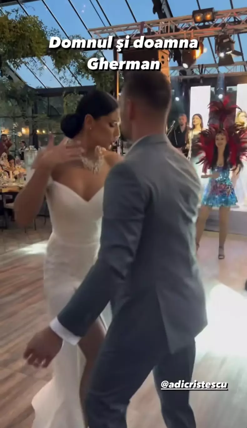 Oana Moşneagu, în cea de-a doua rochie de mireasă, la nunta cu Vlad Gherman