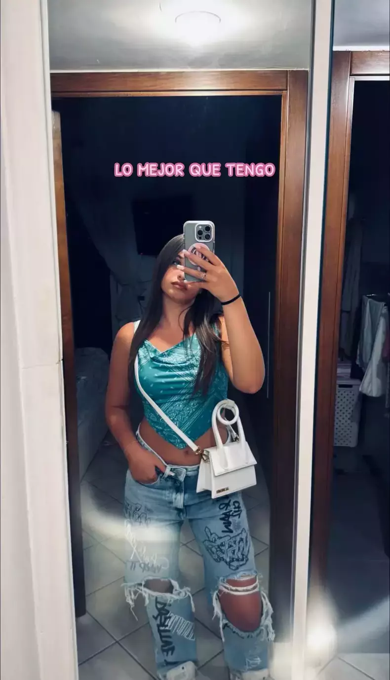 maya-castellano-fiica-antoniei
