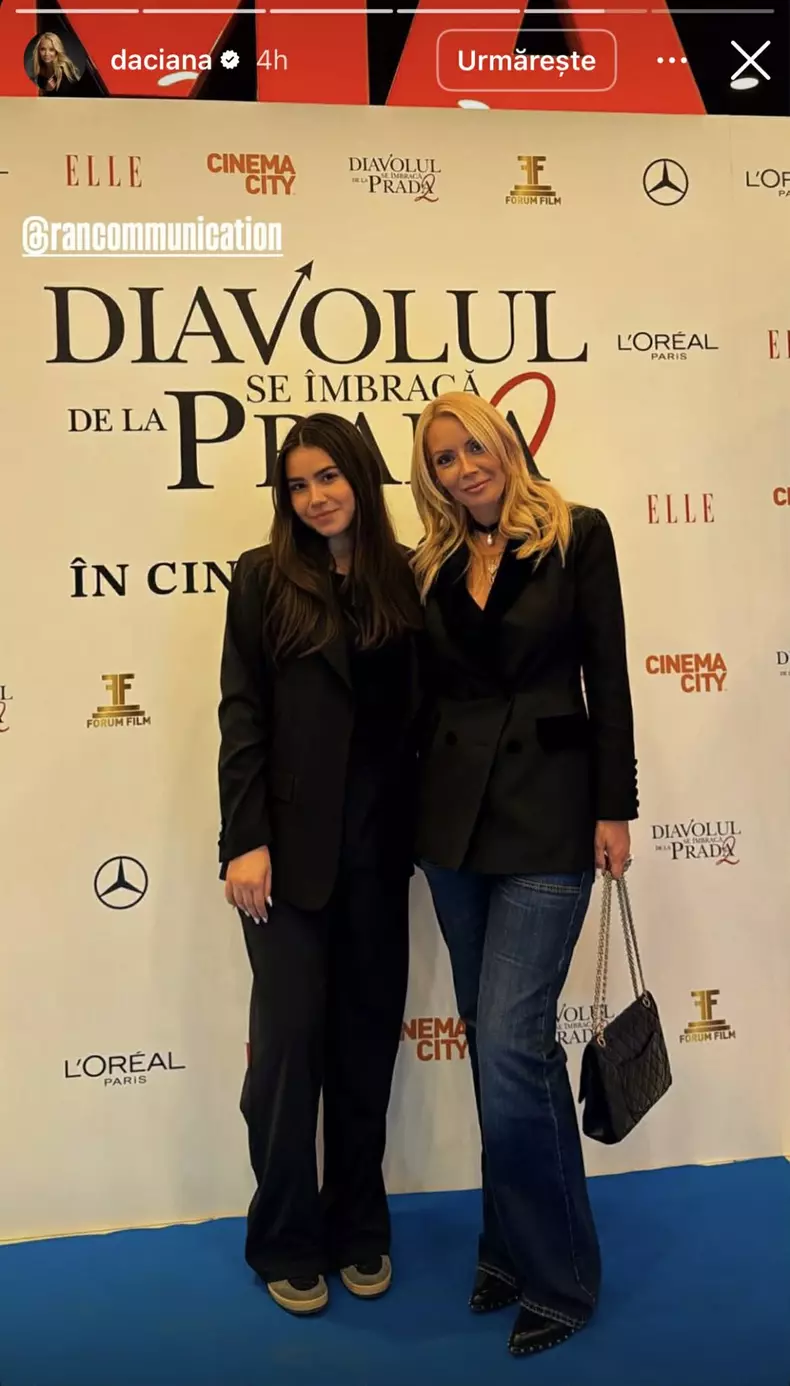 Daciana Sârbu cu fiica ei la avanpremiera unui film3