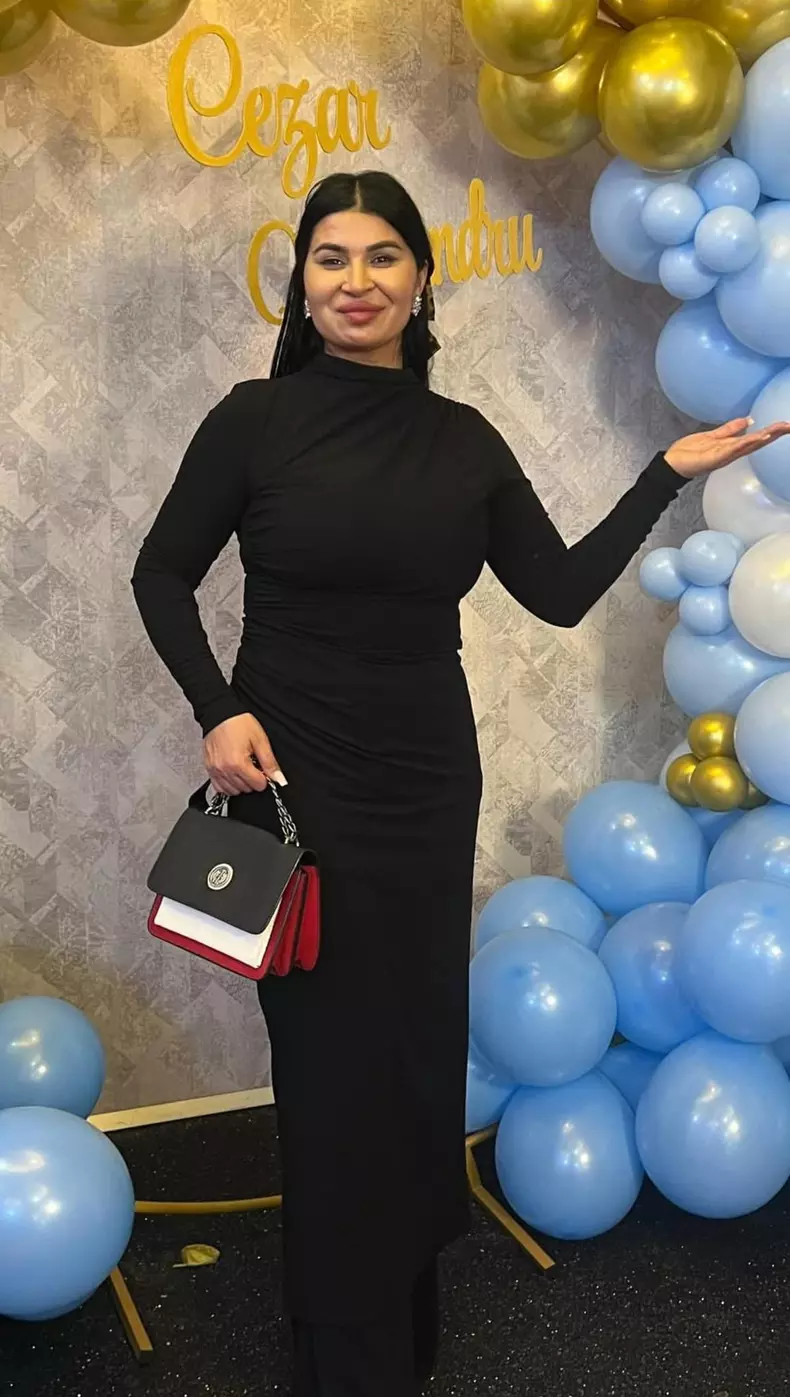 Ramona Manole7