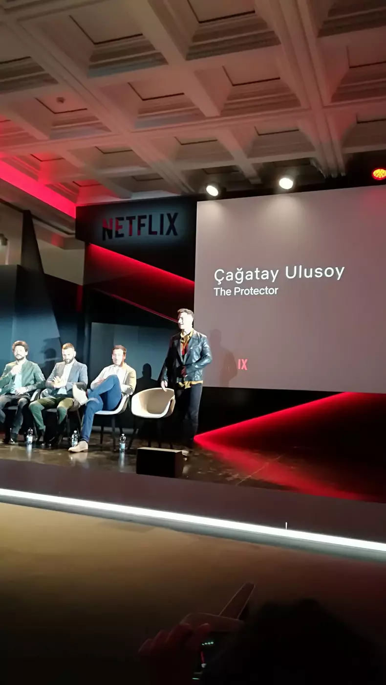 30826287_1636318423082457_1146425666_o