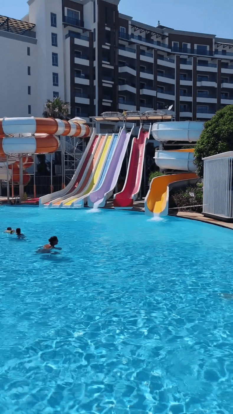 vlcsnap-2023-07-14-17h05m55s623