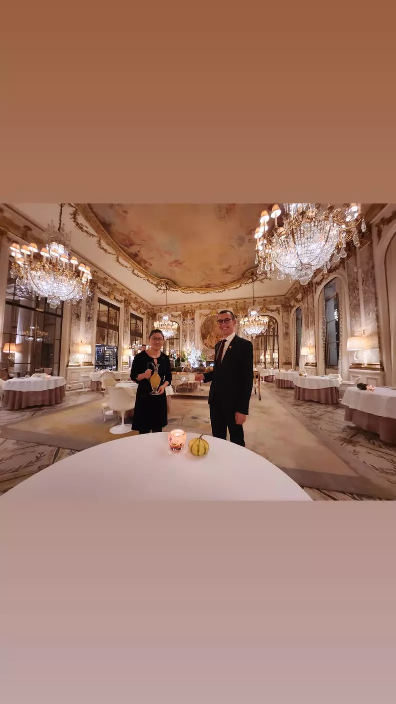 Chef Florin Dumitrescu și soția sa, escapadă de lux la Paris. Incredibil cât i-a costat cina luată în „Orașul Luminilor”