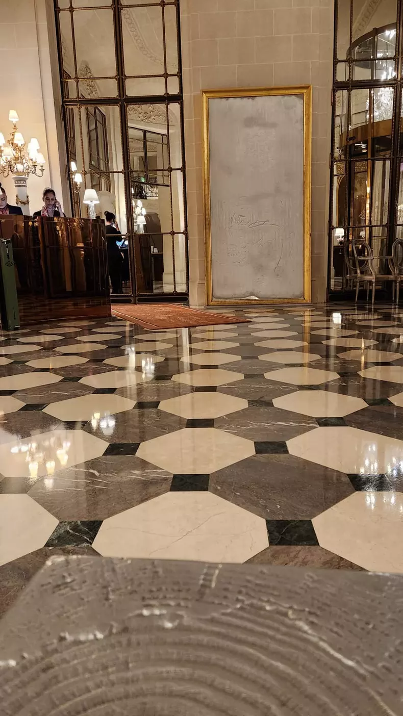 Chef Florin Dumitrescu și soția sa, escapadă de lux la Paris. Incredibil cât i-a costat cina luată în „Orașul Luminilor”