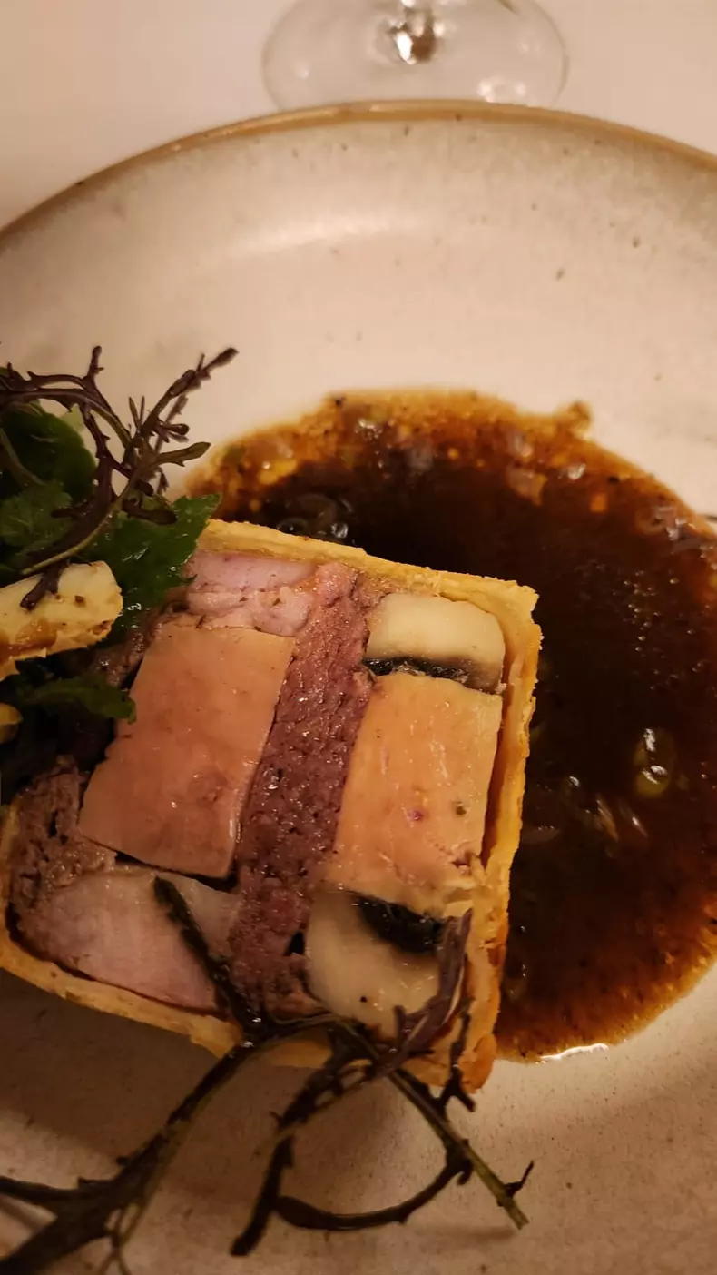 Chef Florin Dumitrescu și soția sa, escapadă de lux la Paris. Incredibil cât i-a costat cina luată în „Orașul Luminilor”