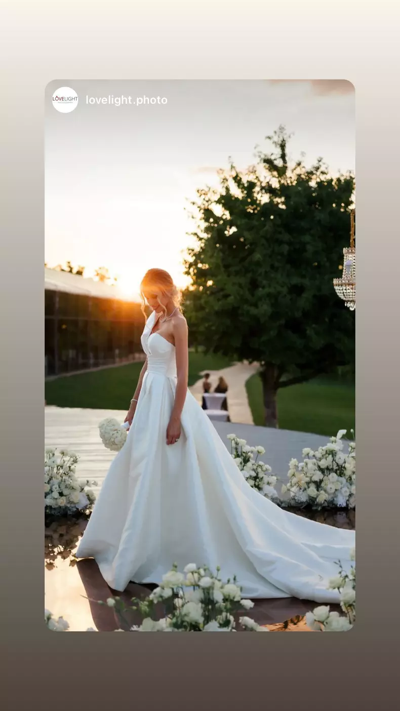 Dani Oțil Gabriela Prisăcariu imagini de la nunta rochia de mireasa