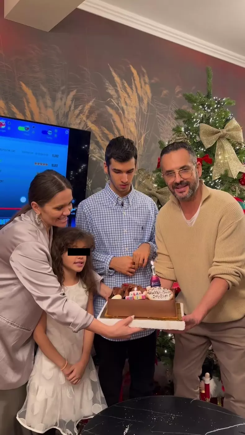 Mădălin Ionescu băiat Filip (2)