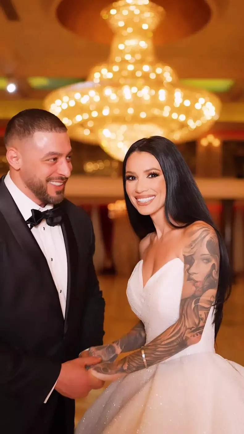 Roxana Vancea și soțul ei, Dragoș Paiu, s-au căsătorit religios