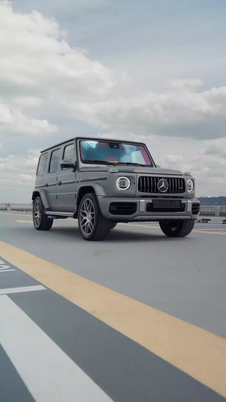 Adelina Pestrițu și-a cumpărat o mașină nouă marca Mercedes-Benz G Class