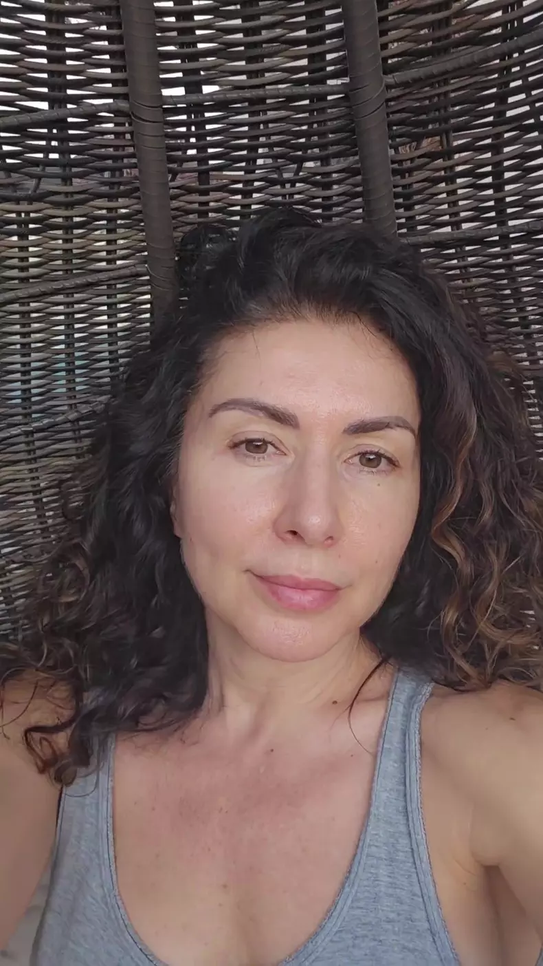 Carmen Brumă nemachiată (5)
