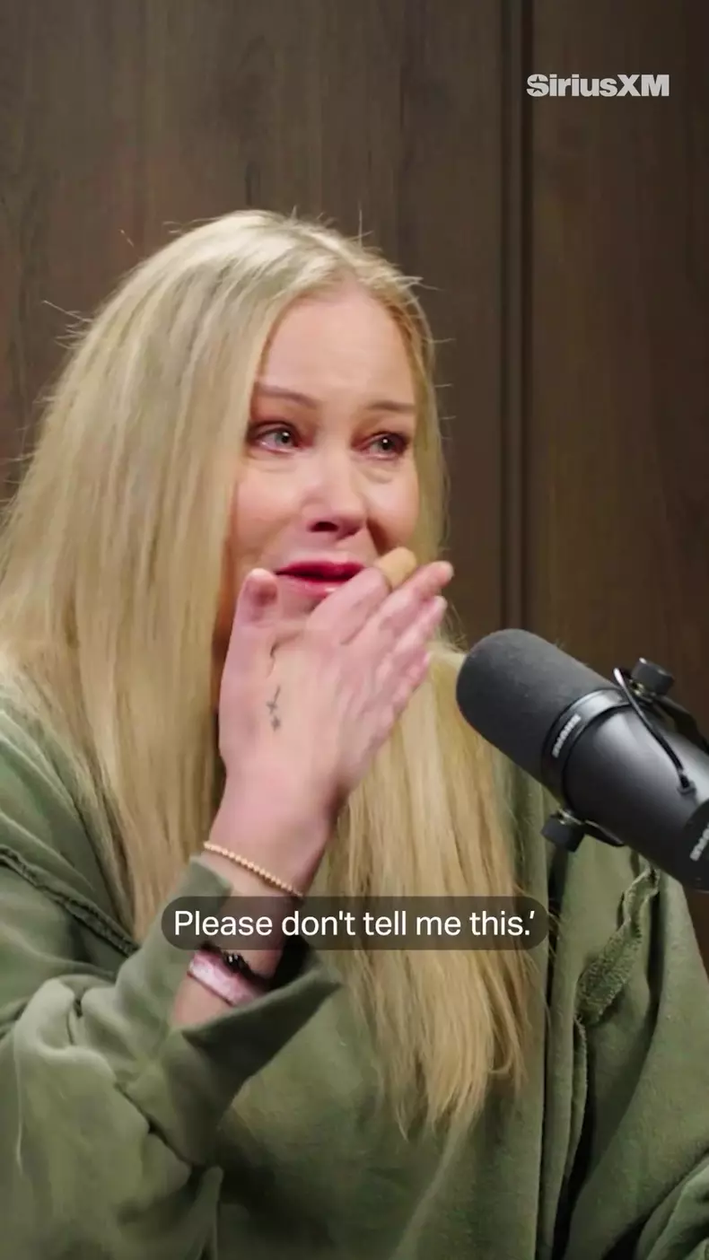 Christina Applegate în emisiunea „This Life of Mine...” a lui James Corden