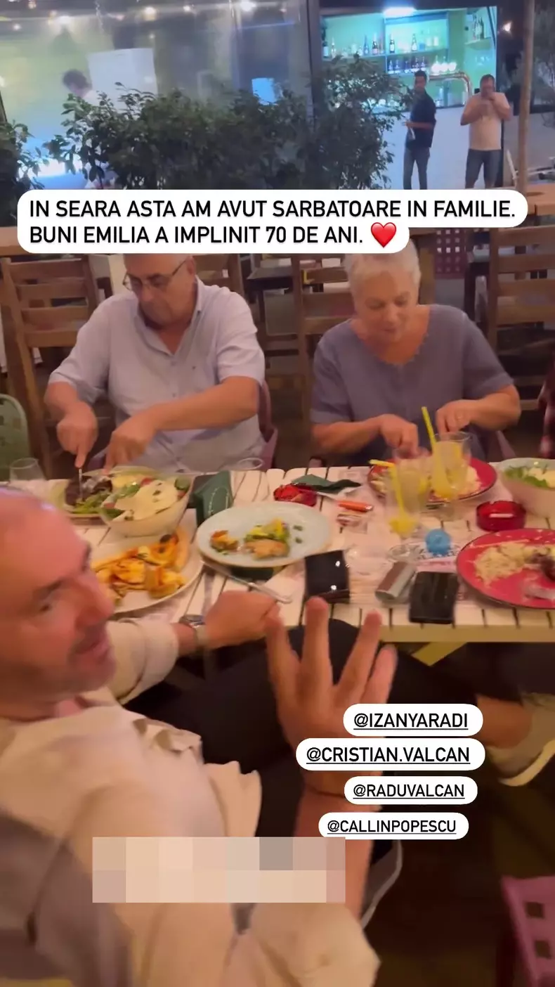Aniversare mama lui Radu Vâlcan, Emilia
